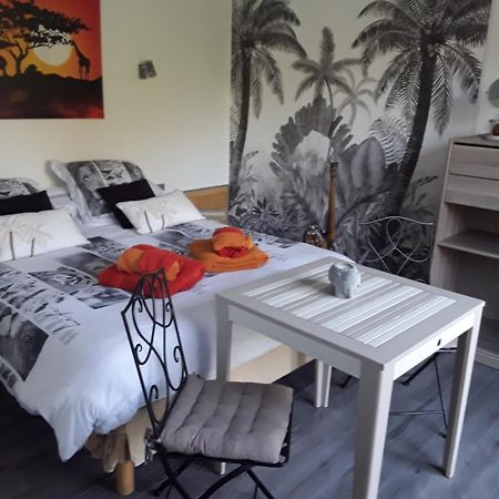 Chambres D'Hotes De L'Orval Thiergeville Εξωτερικό φωτογραφία