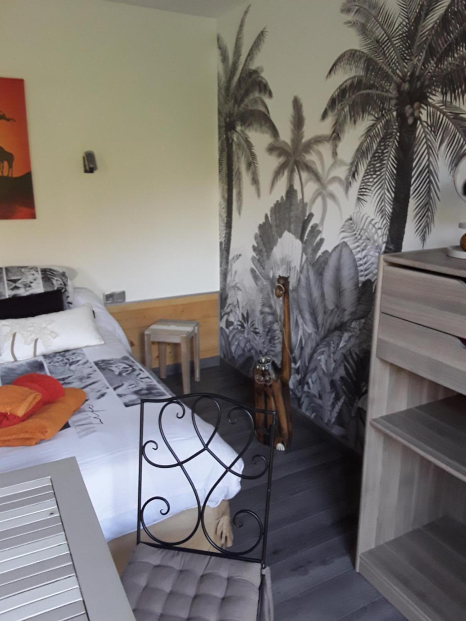 Chambres D'Hotes De L'Orval Thiergeville Εξωτερικό φωτογραφία