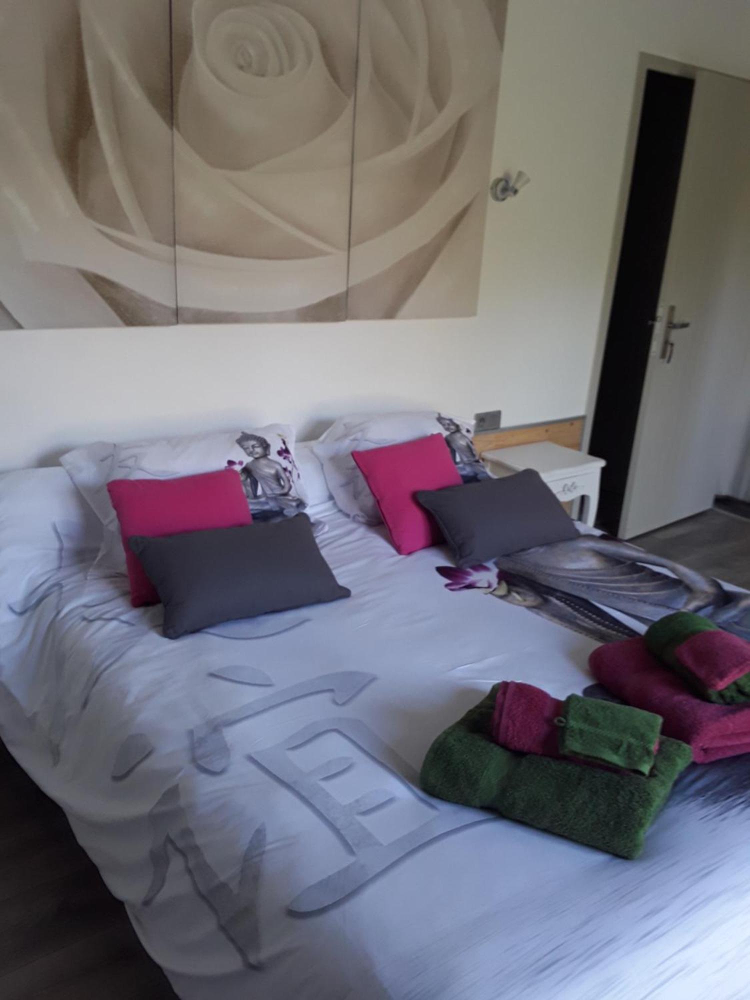 Chambres D'Hotes De L'Orval Thiergeville Εξωτερικό φωτογραφία